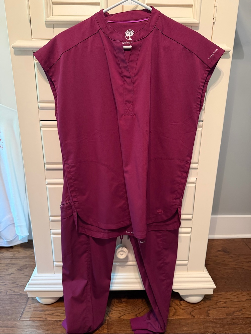 Healing Hands Women's Scrub Set. Color - Wine